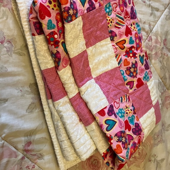 Patchwork handmade quilt with glitter hearts cotton 54 X 40 crib daybed throw - Picture 2 of 9